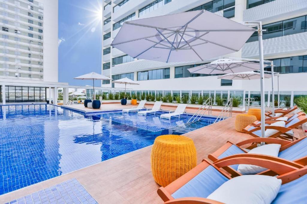 Suite Tripla Hotel America 캄푸스 두스 고이타카지스 외부 사진