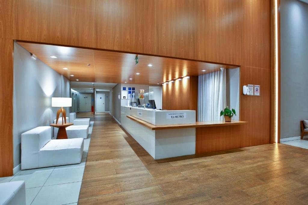 Suite Tripla Hotel America 캄푸스 두스 고이타카지스 외부 사진